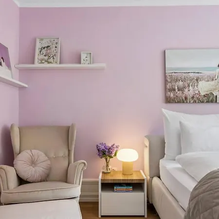 Spacious With Balcony & Great Location Zurigo