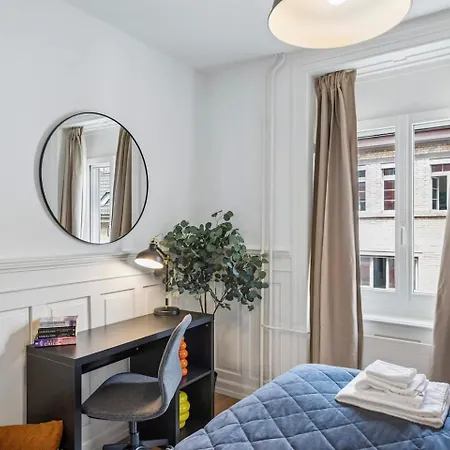 Spacious With Balcony & Great Location